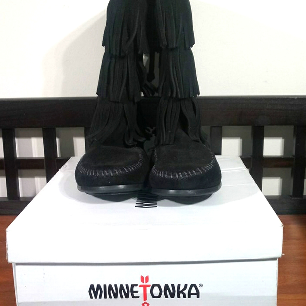 Minnetonka 3 Layer Fringe Boot - image 1